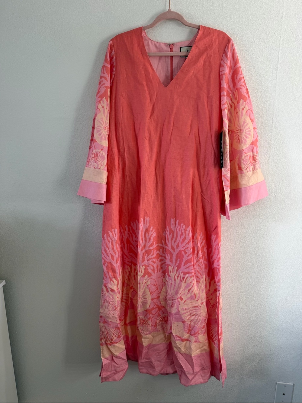 Tuckernuck Women’s Hopewell Coral Printed V-Neck Lorena Caftan Maxi Dress NWT - Picture 3 of 6